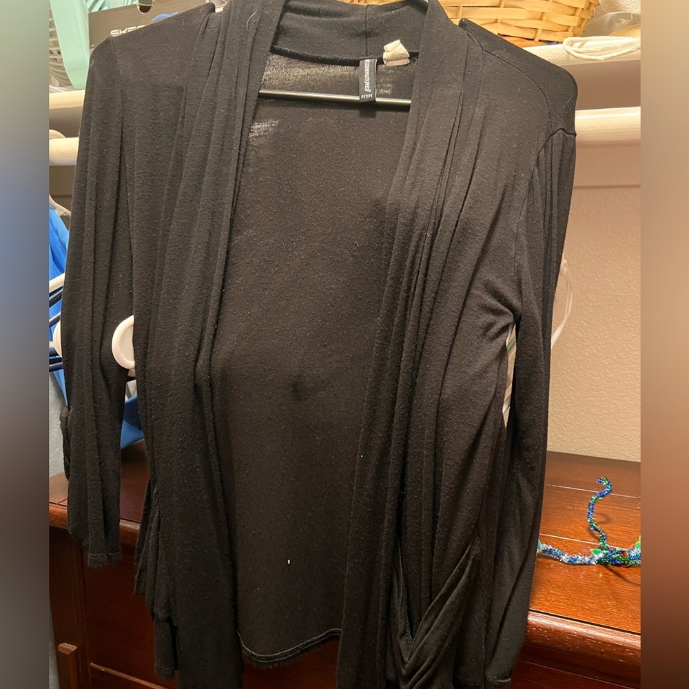 Black cardigan quarter sleeve